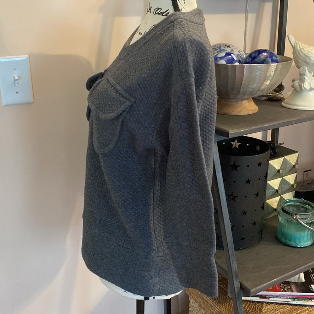 LACOSTE Quilted Stylish Sweatshirt size 40 (S/M) - Picture 2 of 16